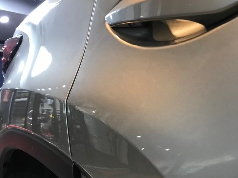 車門凹痕修復后